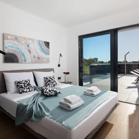 Vila Old Olive Vi - Heated Pool - By Vivi Rent